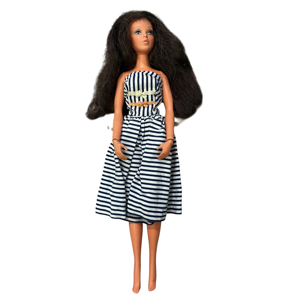 Vintage 1975 Ideal Tiffany Taylor Dark Hair Hong Kong 11.5"